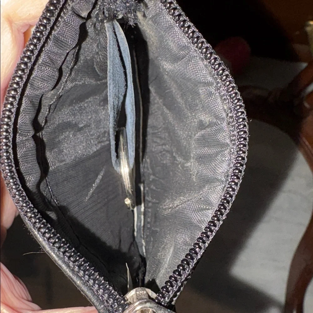 Wilsons Leather Black Coin Purse / key ring genuine leather smooth/front slip